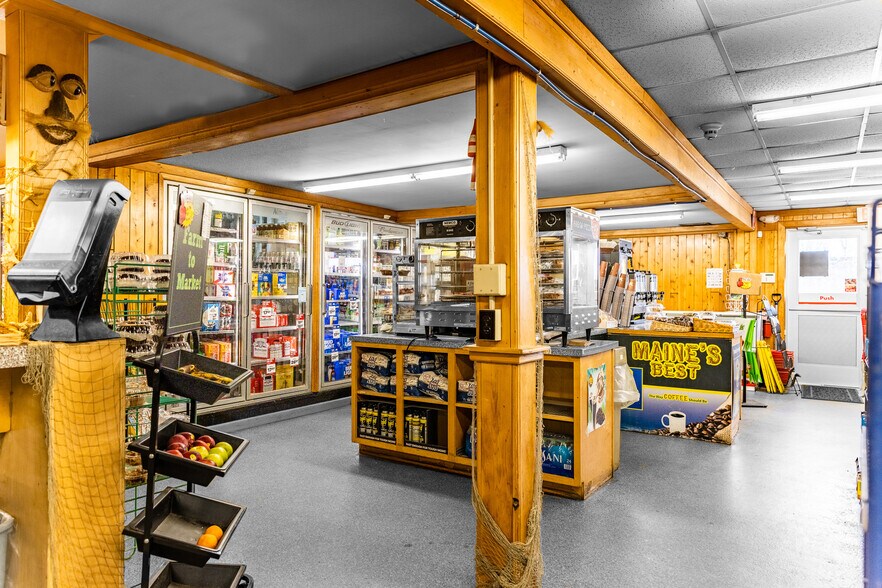 More Photos Of 110 Downeast Hwy, Ellsworth Convenience Store For Sale