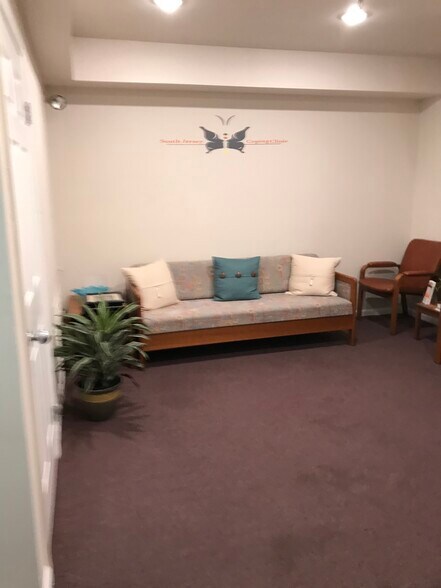 More Photos Of 525 S State Route 73, Marlton Medical For Sale