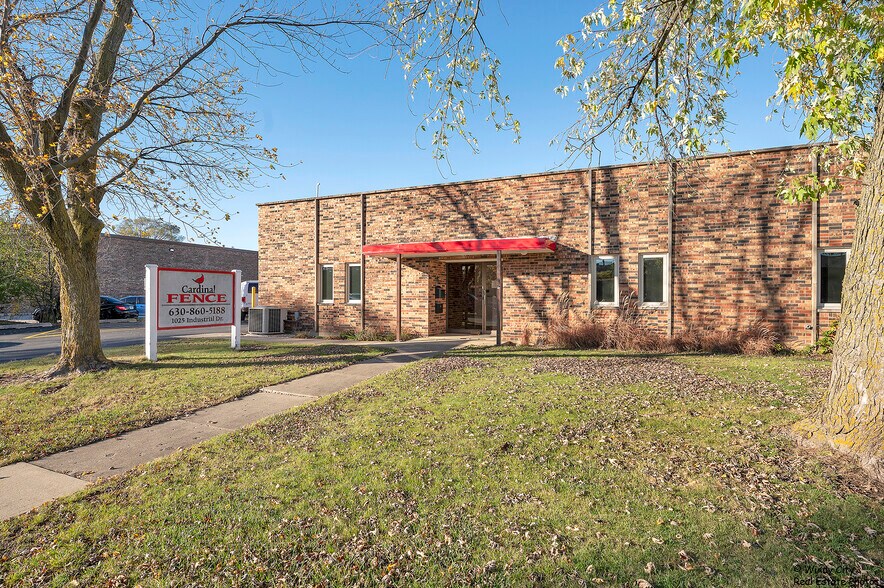 More Photos Of 1025 Industrial Dr, Bensenville Warehouse For Lease