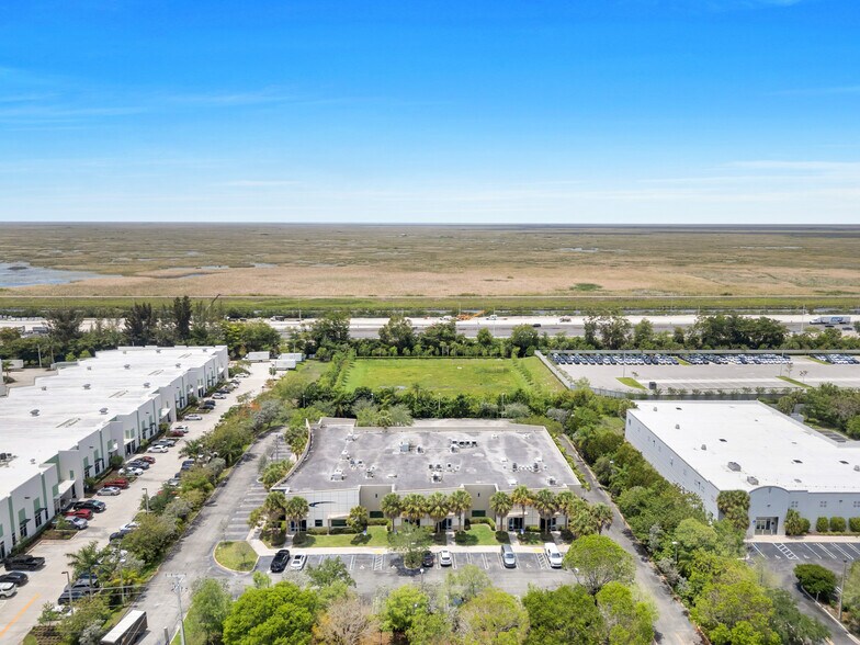 More Photos Of 3900 NW 126th Ave, Coral Springs Warehouse For Sale