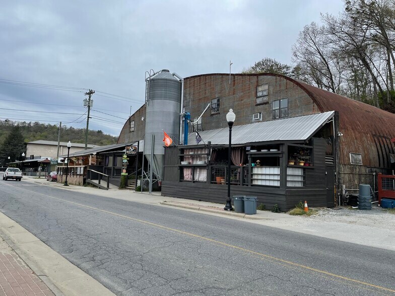 More Photos Of 61 Depot St, Bryson City Restaurant For Sale