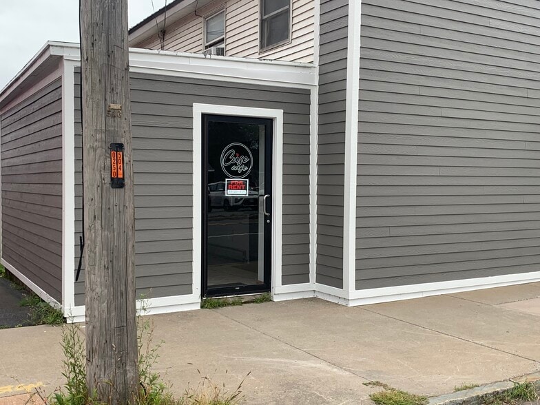 Primary Photo Of 9670 Brewerton Rd, Brewerton Freestanding For Lease