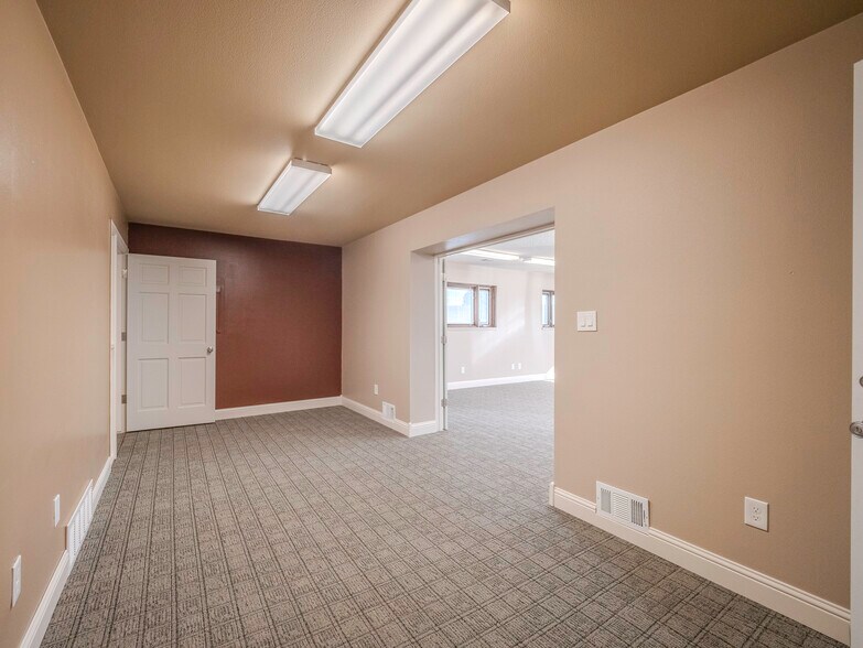 More Photos Of 1770-1780 License St, Casper Warehouse For Sale