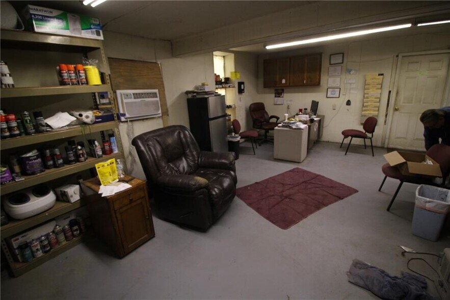 More Photos Of 13612 Stillwell Rd, Bonner Springs Auto Salvage Facility For Sale