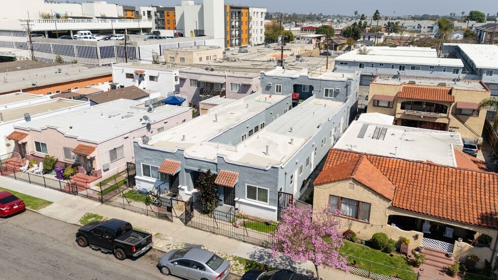 More Photos Of 1136 Hoffman Ave, Long Beach Apartments For Sale