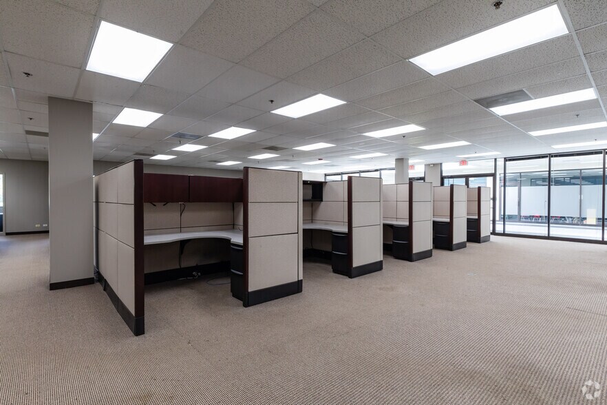 More Photos Of 8125-8145 River Dr, Morton Grove Unknown For Sale