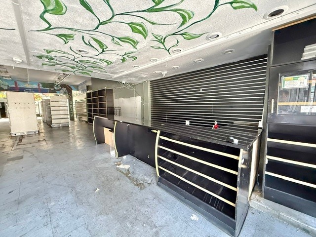 More Photos Of 5527 Geary Blvd, San Francisco Storefront Retail Residential For Lease