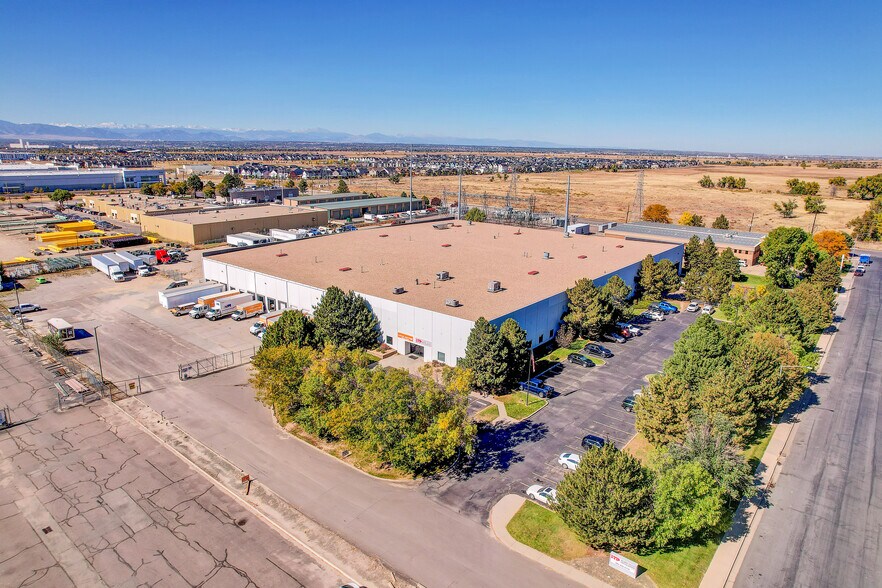 More Photos Of 5555 Joliet St, Denver Warehouse For Lease