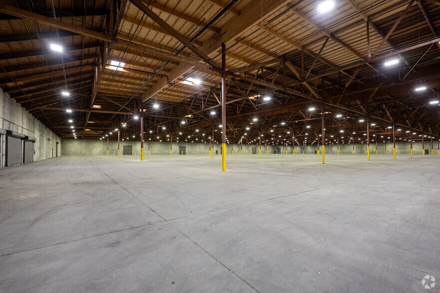 More Photos Of 1203 N Gertrude Ave, Stockton Industrial For Sale