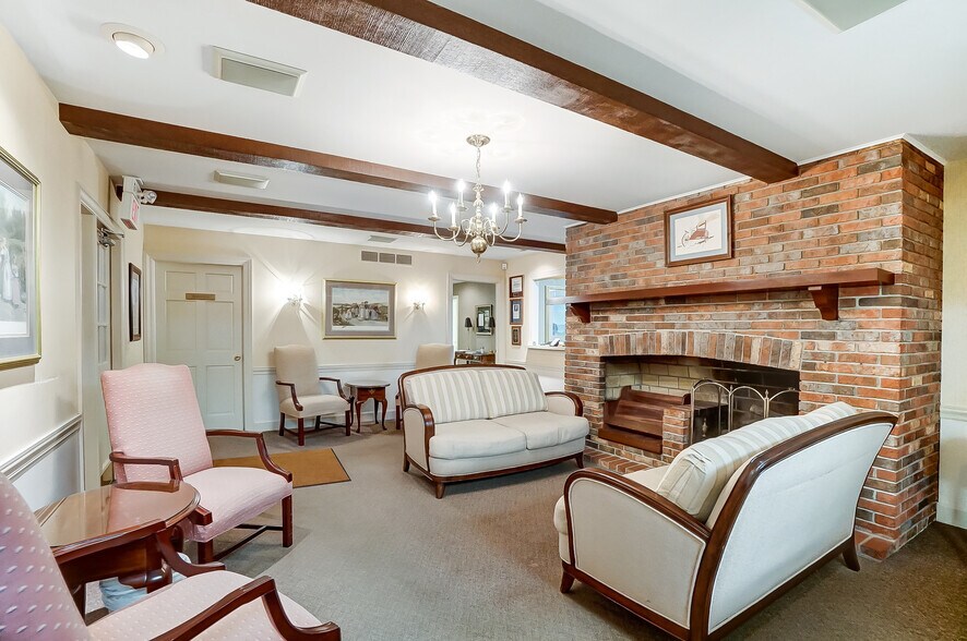 More Photos Of 1354 N Monroe Dr, Xenia Medical For Sale