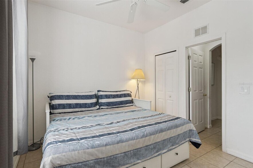 More Photos Of 245 Cambria Ave, Davenport Specialty For Sale