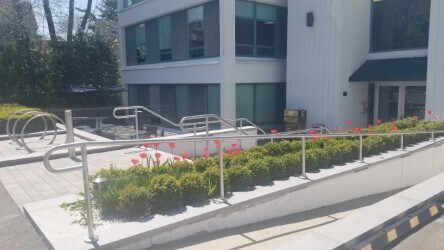 More Photos Of 83 East Ave, Norwalk Medical For Lease