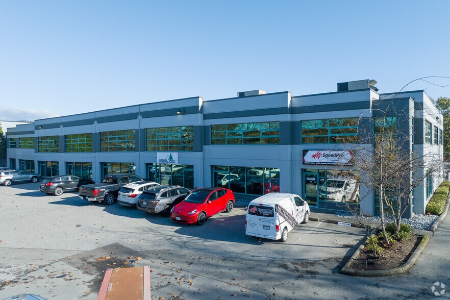More Photos Of 51B-61a Fawcett Rd, Coquitlam Showroom For Lease