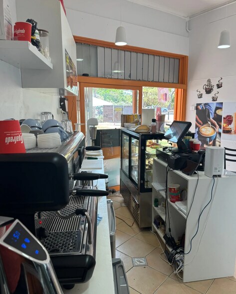 More Photos Of 331 Balmain Rd, Lilyfield Apartments For Lease