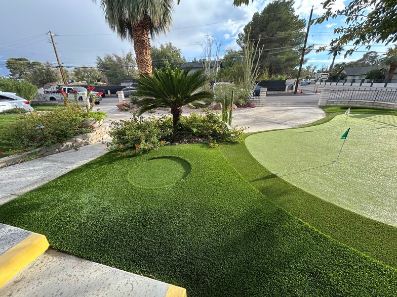 More Photos Of 4080 Spring Rd, Las Vegas Office Residential For Lease