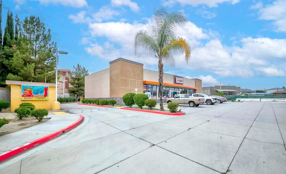 More Photos Of 31505 Castaic Rd, Castaic Service Station For Sale