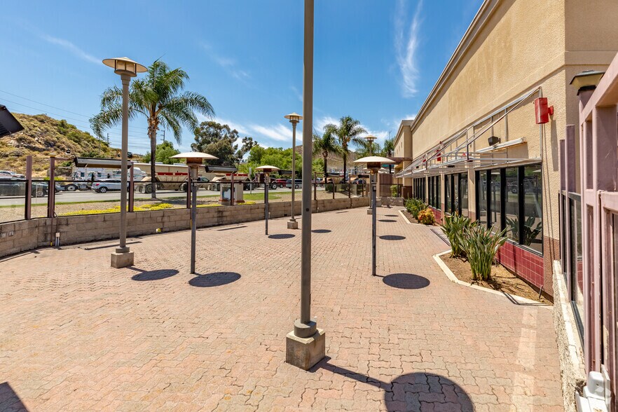 More Photos Of 2879-2991 Jamacha Rd, El Cajon Unknown For Lease