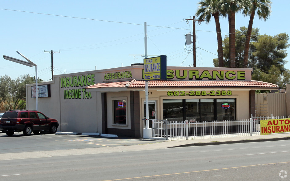 Primary Photo Of 3517 E Thomas Rd, Phoenix Freestanding For Lease