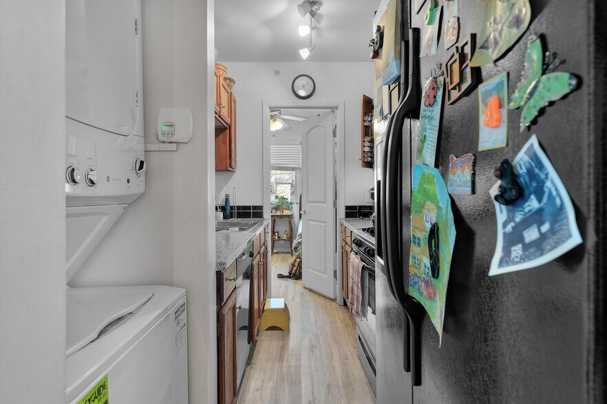 More Photos Of 2420 4th Ave S, Minneapolis Apartments For Sale