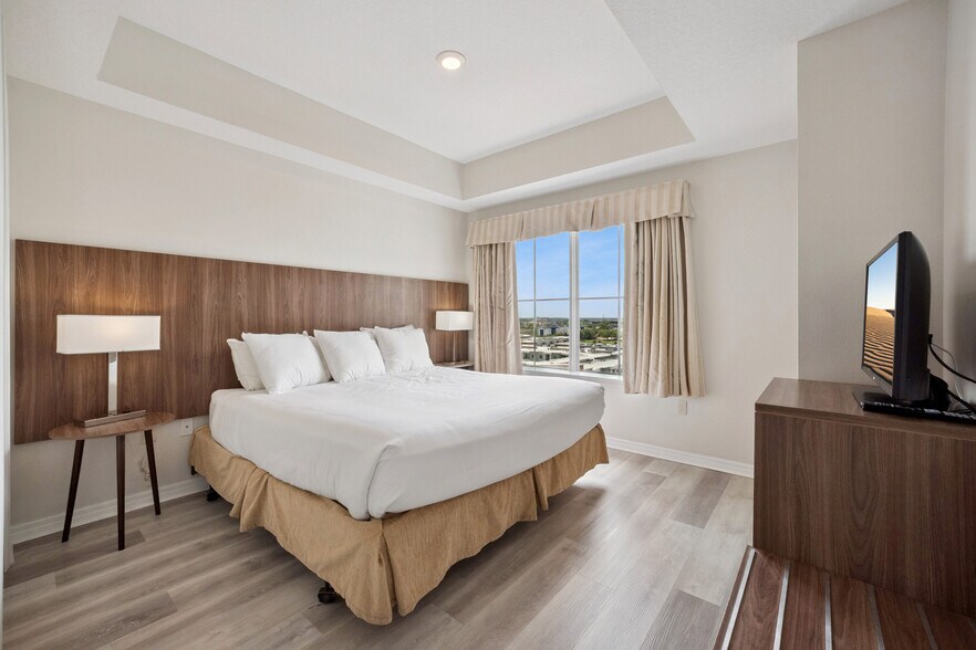 More Photos Of 7383 Universal Blvd, Orlando Hospitality For Sale