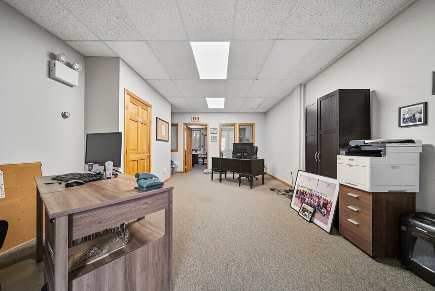 More Photos Of 91 Plaistow Rd, Plaistow Office For Lease