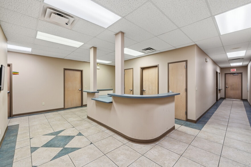 More Photos Of 1200 E Savannah Ave, McAllen Medical For Lease