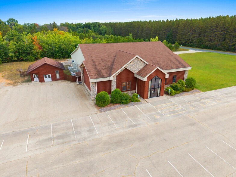 More Photos Of W10508 Kottke Rd, Crivitz Restaurant For Sale