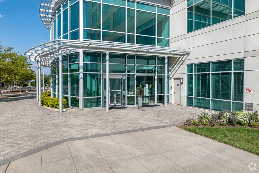 More Photos Of 6841 Benjamin Franklin Dr, Columbia Office For Lease