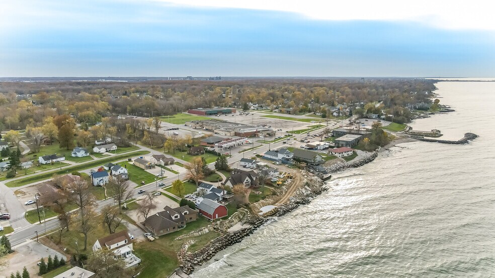 More Photos Of 4259 Lake Rd, Lorain Office For Sale