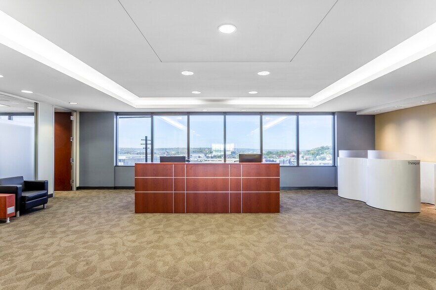 More Photos Of 2300 Main St, Kansas City Coworking Space