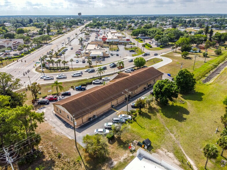 More Photos Of 45 Alabama Rd, Lehigh Acres General Retail For Lease