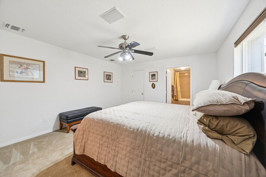 More Photos Of 930 Aviator Dr, Fort Worth Specialty For Sale