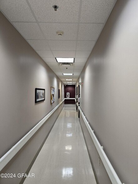 More Photos Of 3221 32nd Ave S, Grand Forks Unknown For Lease