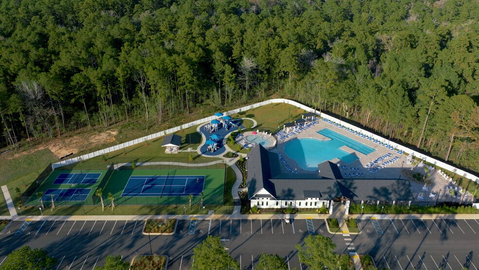 More Photos Of 0 Welaunee Blvd, Tallahassee Land For Lease