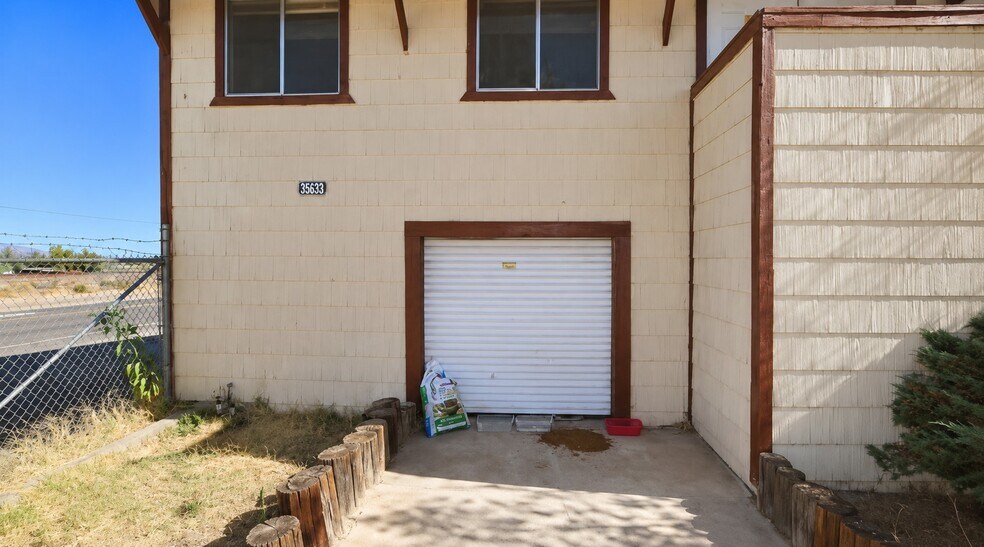 More Photos Of 35633 Highway 66, Daggett Warehouse For Sale