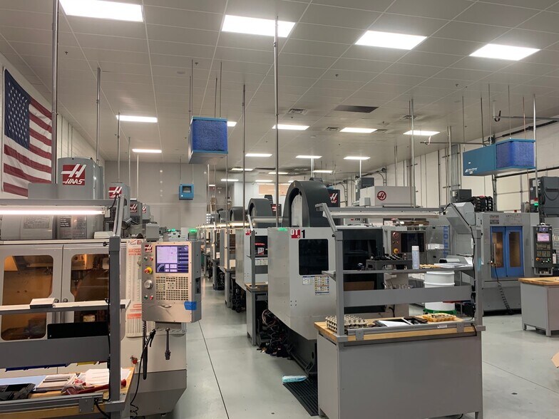 More Photos Of 301-315 Camars Dr, Warminster Light Manufacturing For Sale