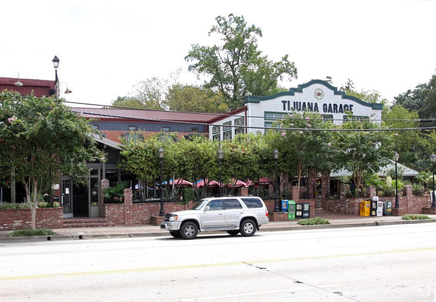 More Photos Of 337 Moreland Ave NE, Atlanta Restaurant For Sale