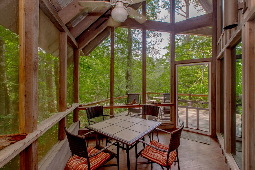 More Photos Of 11030 Garden Ln, Folsom Specialty For Sale