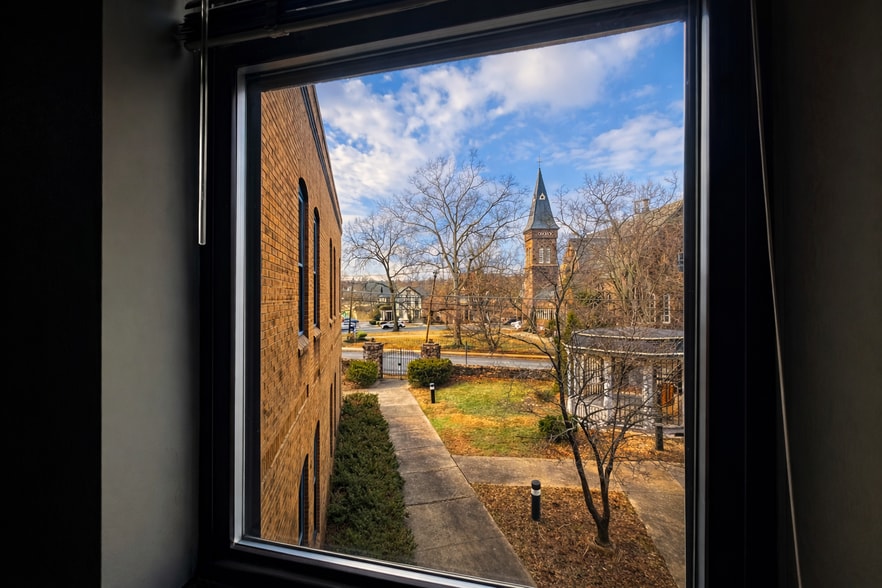 More Photos Of 1-3 E Main St, Flemington Office For Sale