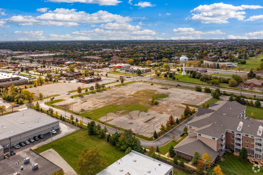 More Photos Of 15555 S Harlem Ave, Orland Park Land For Lease