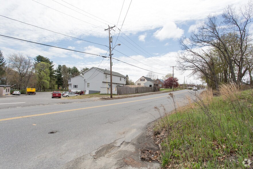More Photos Of 62 Lakeview St, Leominster Warehouse For Sale