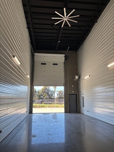 More Photos Of 1055 Soscol Ferry Rd, Napa Warehouse For Sale