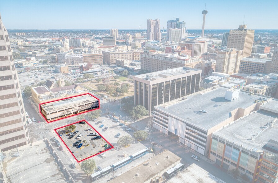 More Photos Of 800 Navarro St, San Antonio Office For Lease