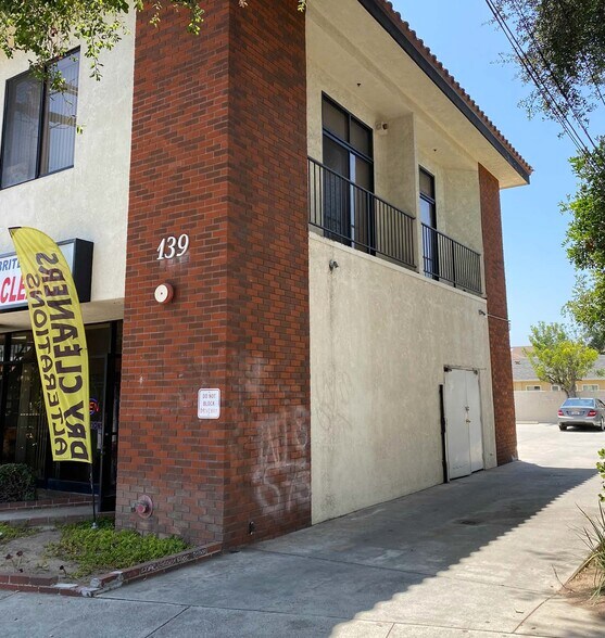 More Photos Of 139 S Verdugo Blvd, Glendale Medical For Sale