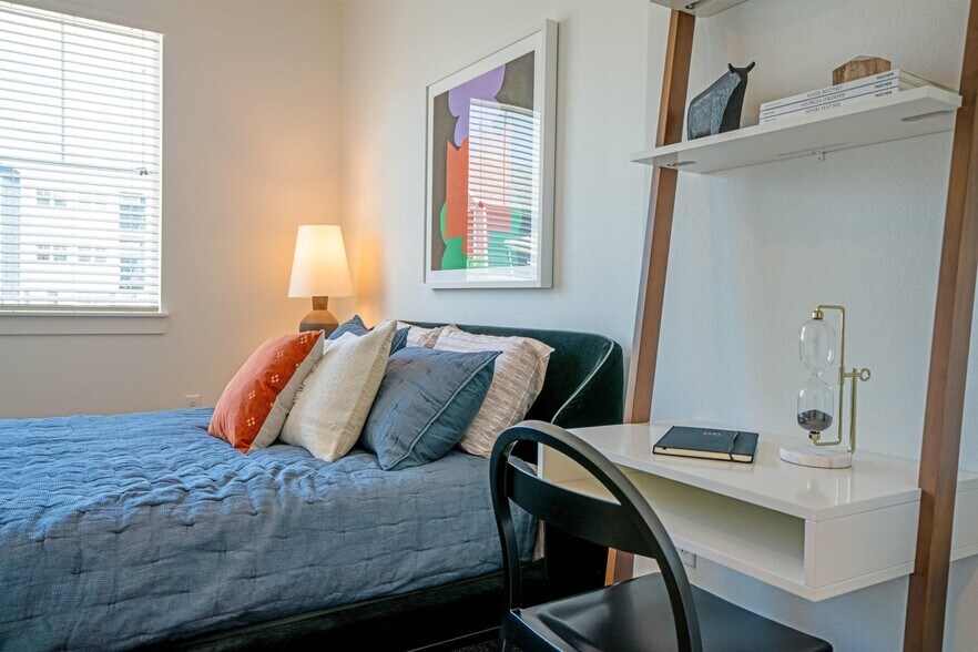 More Photos Of 2405 38th Ave, Greeley Apartments For Lease