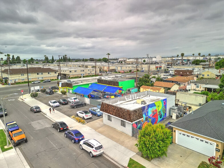 More Photos Of 2715 E 56th St, Long Beach Office For Sale