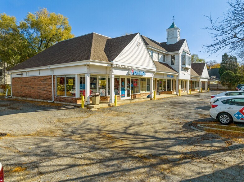 More Photos Of 328-350 Ridge Rd, Wilmette Storefront Retail Office For Sale