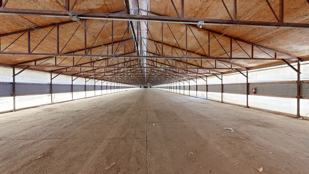 Primary Photo Of 30150 Briggs Rd, Menifee Warehouse For Lease