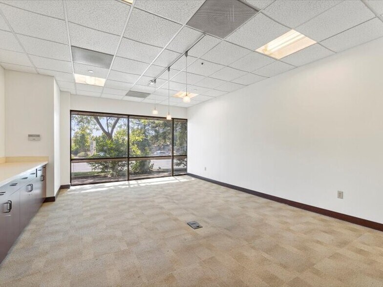 More Photos Of 10275 N De Anza Blvd, Cupertino Medical For Lease