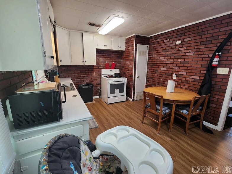 More Photos Of , North Little Rock Multifamily For Sale